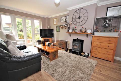 4 bedroom detached house for sale - Springdale Road, Corfe Mullen, Wimborne, Dorset, BH21