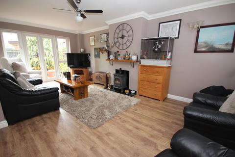 162a Springdale Road, Corfe Mullen, Wimborne, BH21 3QN
