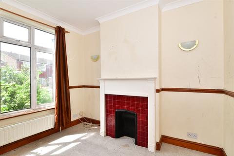 20 Upper Grove Road, Belvedere, DA17 5NU