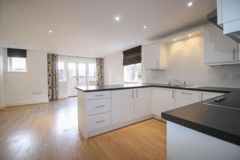 2 bedroom semi-detached house to rent, Crown Place, Marlow, SL7