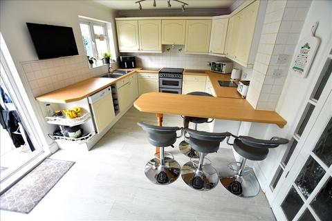 13 Raleigh Road, Feltham, TW13 4LE