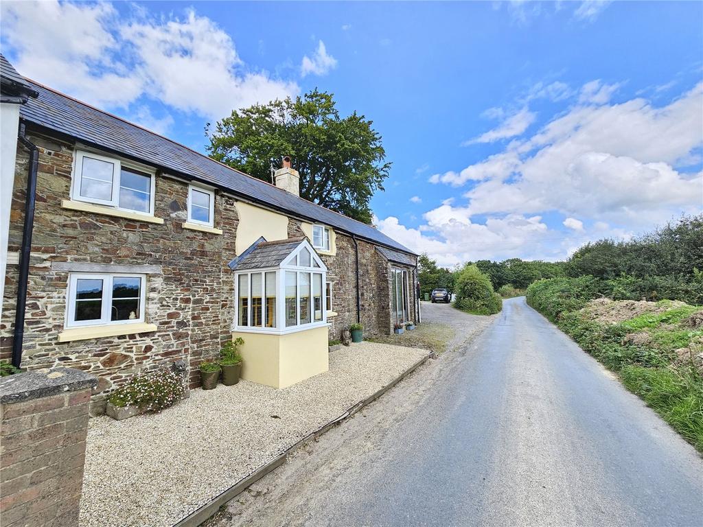 Torrington, Devon 2 bed terraced house for sale £275,000