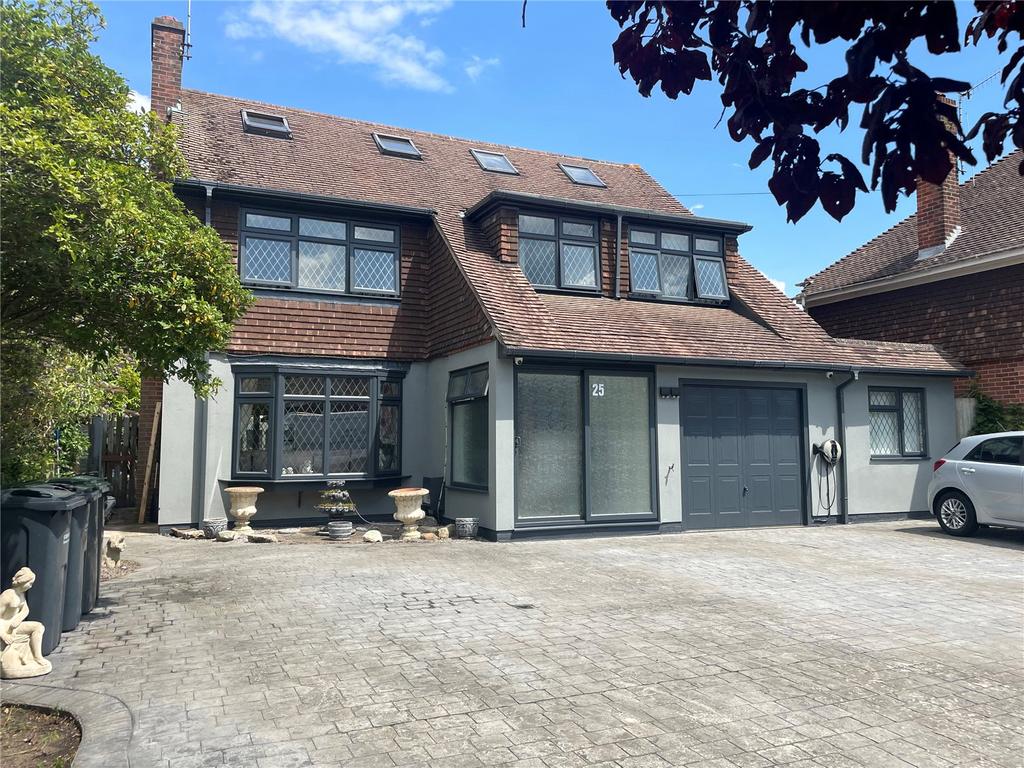 Western Way, Alverstoke, Hampshire, PO12 5 bed detached house £1,100,000