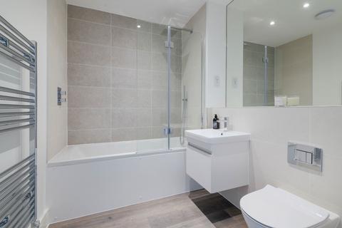 6 Abbey Place, Warfield, Bracknell, RG42 6AZ