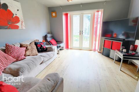 42 Mallard Chase, Hatfield, Doncaster, DN7 6ED