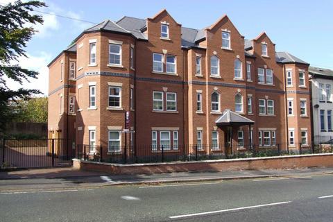 2 bedroom flat to rent, Barrington Road, Altrincham, Greater Manchester, WA14