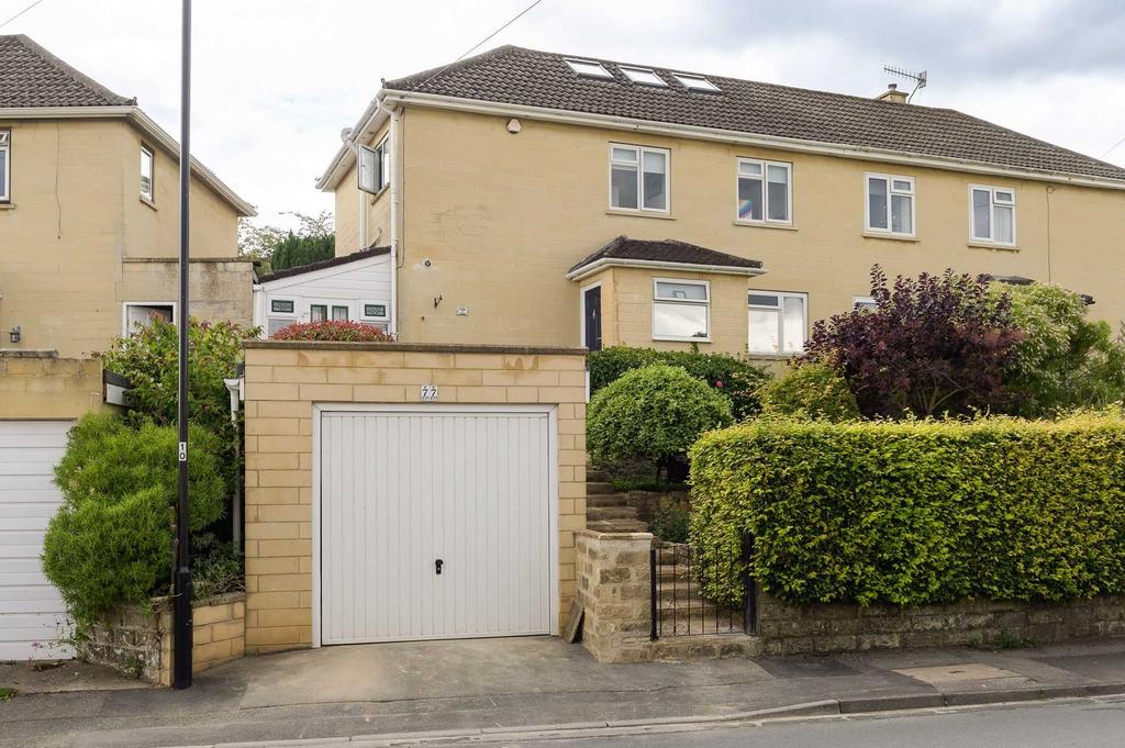 Bay Tree Road 4 bed house £2,300 pcm (£531 pw)