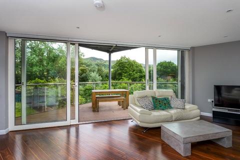 3 bedroom flat to rent, Swanston Drive, Fairmilehead, Edinburgh, EH10