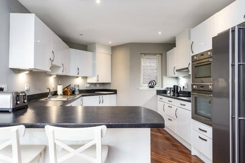 3 bedroom flat to rent, Swanston Drive, Fairmilehead, Edinburgh, EH10