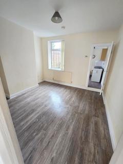2 bedroom terraced house to rent, Maas Road, Birmingham