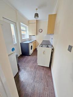2 bedroom terraced house to rent, Maas Road, Birmingham