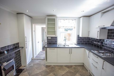 96 Gordon Road, Rochester, ME2 3HL