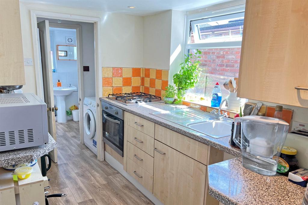 Kitchen 2
