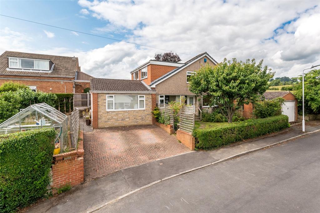 St. Davids Road, Otley, West... 5 bed detached house £450,000