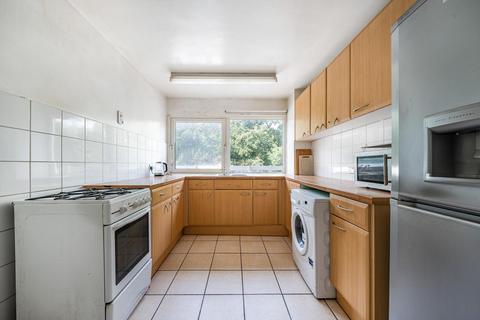 7 Morecoombe Close, Kingston Upon Thames, KT2 7JQ