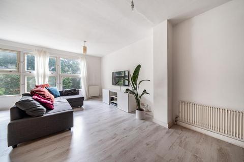 7 Morecoombe Close, Kingston Upon Thames, KT2 7JQ