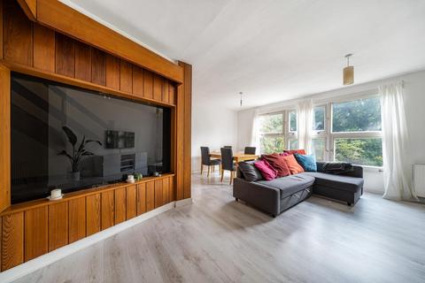 7 Morecoombe Close, Kingston Upon Thames, KT2 7JQ