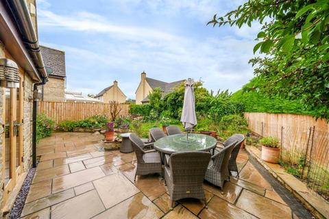 39 Bartholomew Close, Ducklington, Witney, OX29 7UJ
