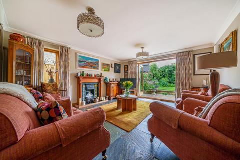 39 Bartholomew Close, Ducklington, Witney, OX29 7UJ