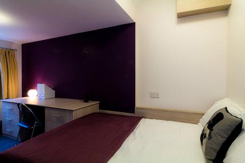 1 bedroom in a house share to rent, Ash Road, Leeds