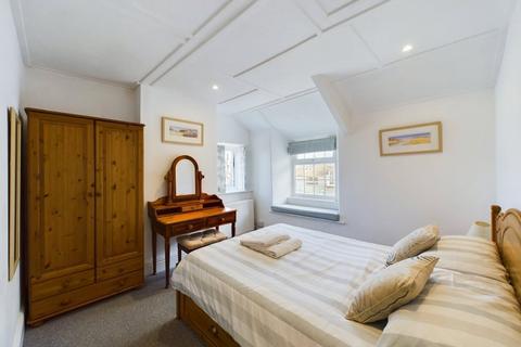 Fuchsia Cottage High Street, Boscastle, PL35 0BE