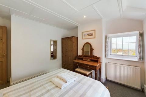 Fuchsia Cottage High Street, Boscastle, PL35 0BE