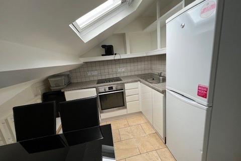 undefined, Boston Road, Hanwell