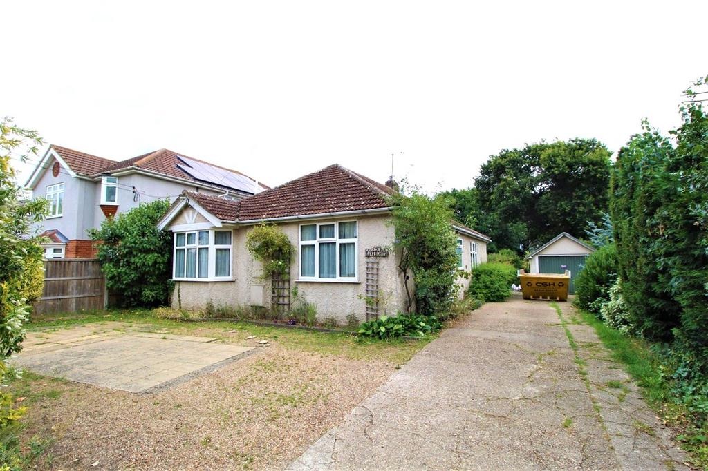 Warren Lane, Stanway, Colchester, Essex, CO3 2 bed bungalow for sale