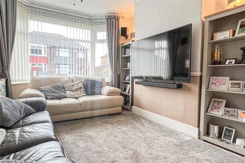 3 bedroom semi-detached house for sale - Thorley Close, Chadderton, Oldham, Greater Manchester, OL9