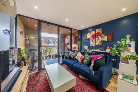 2 bedroom apartment for sale - Leapale Lane, Guildford, GU1