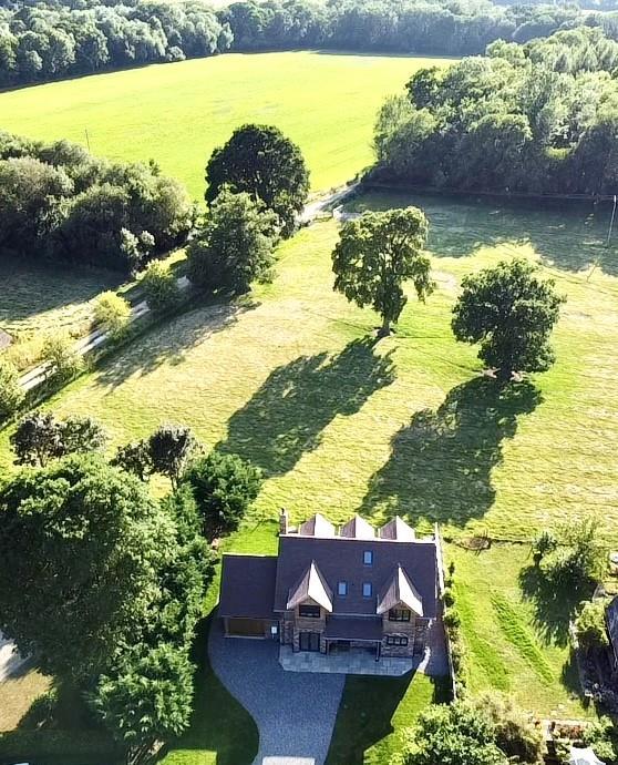 Ecchinswell, Newbury, Hampshire, RG20 4 bed detached house for sale £