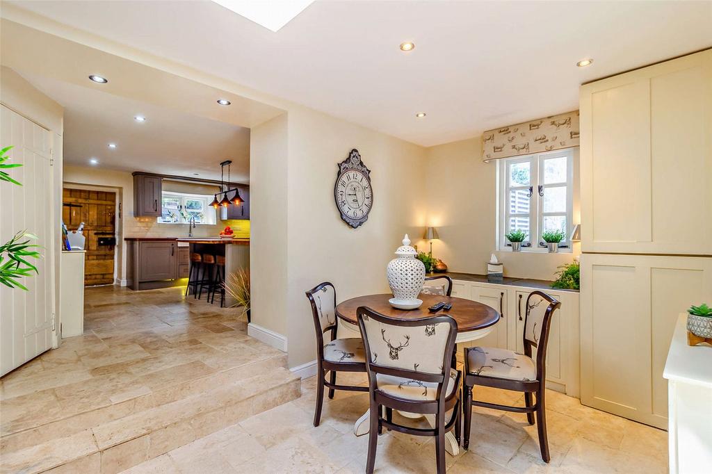 Breakfast Room