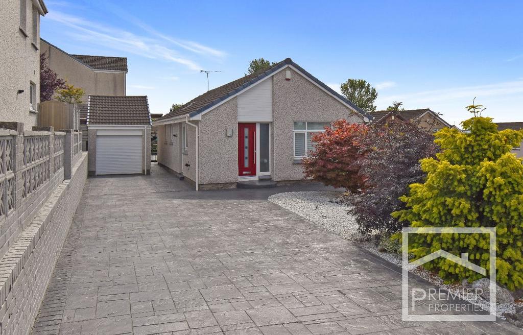 Hillcrest Road, Uddingston, Glasgow 3 bed bungalow for sale £240,000