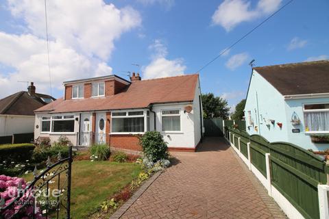 2 bedroom bungalow for sale, North Drive,  Thornton-Cleveleys, FY5