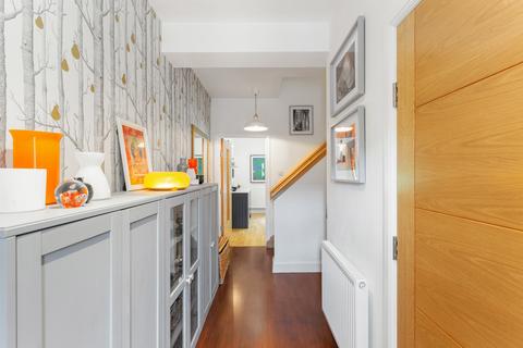 3 Esk Point, Dalkeith, EH22 1HW