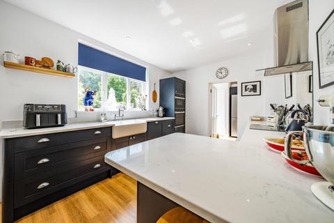 31 Ashgrove Road, Bromley, BR1 4JN