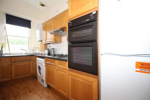 4 bedroom flat to rent, 20C Port Street, Stirling, FK8 2LD