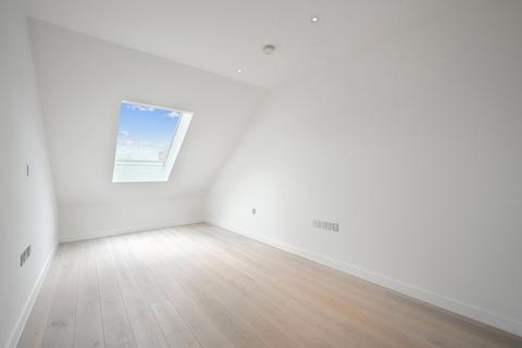 2 bedroom apartment for sale, Hollen Street, London, W1F