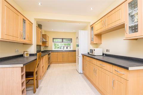 3 bedroom bungalow for sale, Woodside, Leigh-on-Sea, Essex, SS9