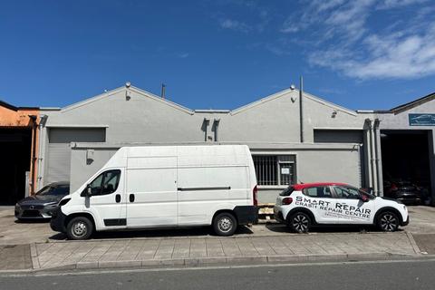 Industrial unit to rent, Plymouth PL1