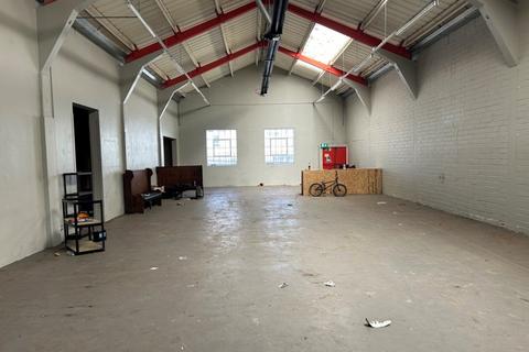 Industrial unit to rent, Plymouth PL1