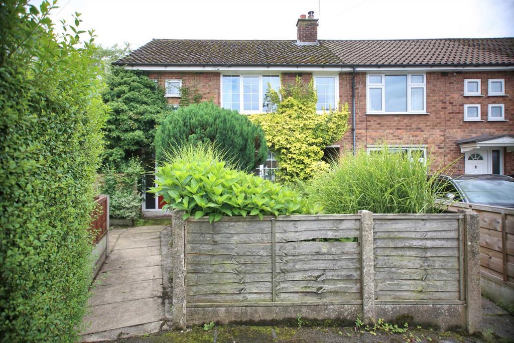 Queens Close, Bollington 3 bed semidetached house for sale £260,000