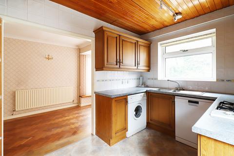 12 Kemble Drive, Bromley, BR2 8PZ