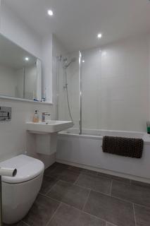 Flat 10, 79 Ocean Drive, Edinburgh, EH6 6BP