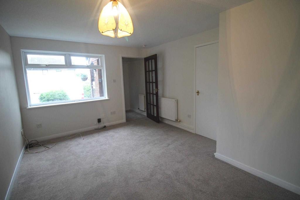 Springfield Park, Johnstone, PA5 8JT 1 bed flat £495 pcm (£114 pw)