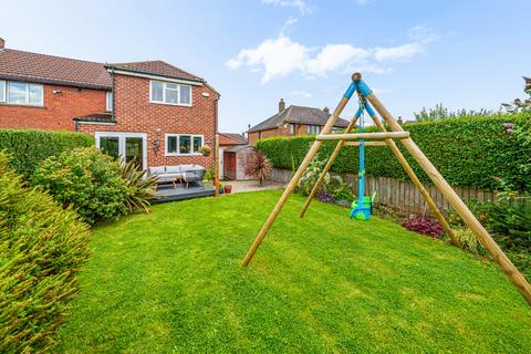 38 Acres Hall Crescent, Pudsey, LS28 9DZ
