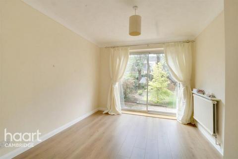3 bedroom end of terrace house to rent, Broxbourne Close, Cambridge