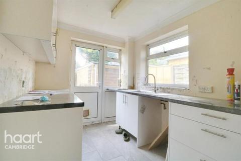 3 bedroom end of terrace house to rent, Broxbourne Close, Cambridge
