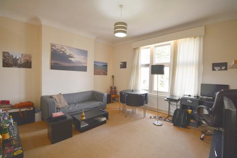1 bedroom flat to rent, Woodville Road, W5