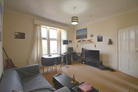 1 bedroom flat to rent, Woodville Road, W5